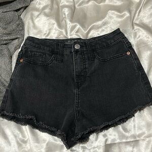 Black Jean shorts w/ tattered ends